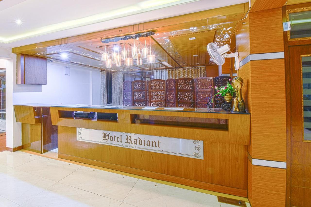 Hotel Radiant Колхапур Экстерьер фото